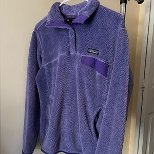 purple patagonia sweater 🍇